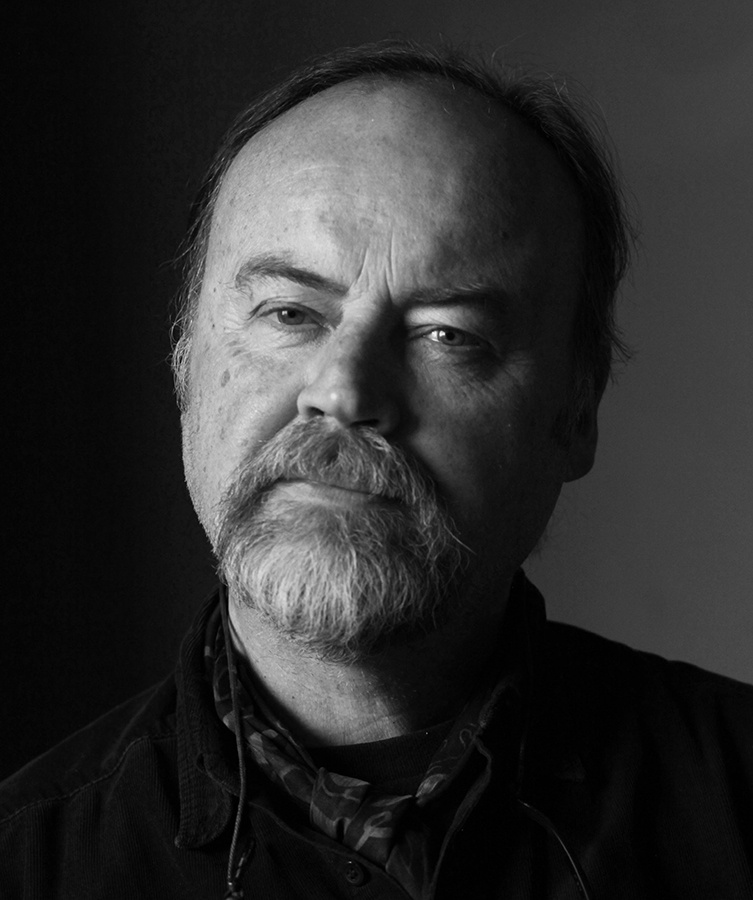 It was with great sadness that we learnt last night of the  death of Eamonn McCabe, celebrated photographer and picture editor, and TPOTY judge and friend. 
Last year we recorded a podcast interview with this wonderful, modest, enormously talented man.
eye.tpoty.com/podcast-4-eamo…