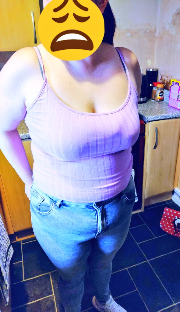 FuntimesAheadd's tweet photo. Good afternoon or morning depending where you are ☺️😘🤗
Contemplating starting decorating my kitchen - quickly realising I cannot be fuuuucked! 😩😫
#MotivateMe #energise #TittyTuesday #curvyslut #busty #helpme #givemestrength #paypigs #paypiggyneeded #DIYtime #DecoratorNeeded https://t.co/IHdPp4YIz5