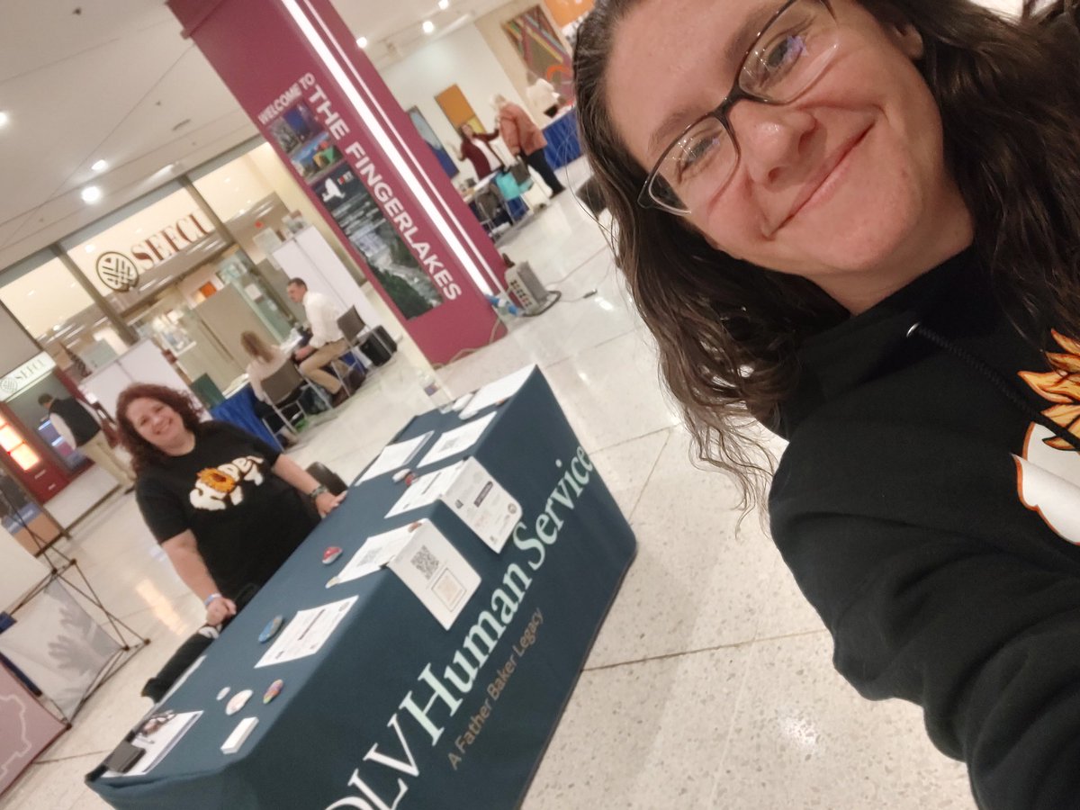 CCCarole_716's tweet photo. Rocking our @26shirts at the first annual DREAM Symposium in Albany! 

@OLVHServices @WNY_EmplConsort @DDAWNY_ 
#NDEAM #ILoveNY #employmentfirst https://t.co/YSQnHKVnd7