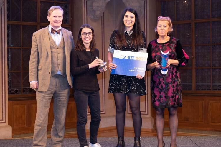 Newcy (@newcy_) on Twitter photo Très fiers et émus de remporter le 2nd prix du #SIT2022 de l'<a href="/EIBINSTITUTE/">EIB INSTITUTE</a>, un prix européen qui récompense les meilleurs entrepreneurs sociaux. 🤩#impact #RSE #Vienna Très fiers et émus de remporter le 2nd prix du #SIT2022 de l'<a href="/EIBINSTITUTE/">EIB INSTITUTE</a>, un prix européen qui récompense les meilleurs entrepreneurs sociaux. 🤩#impact #RSE #Vienna
