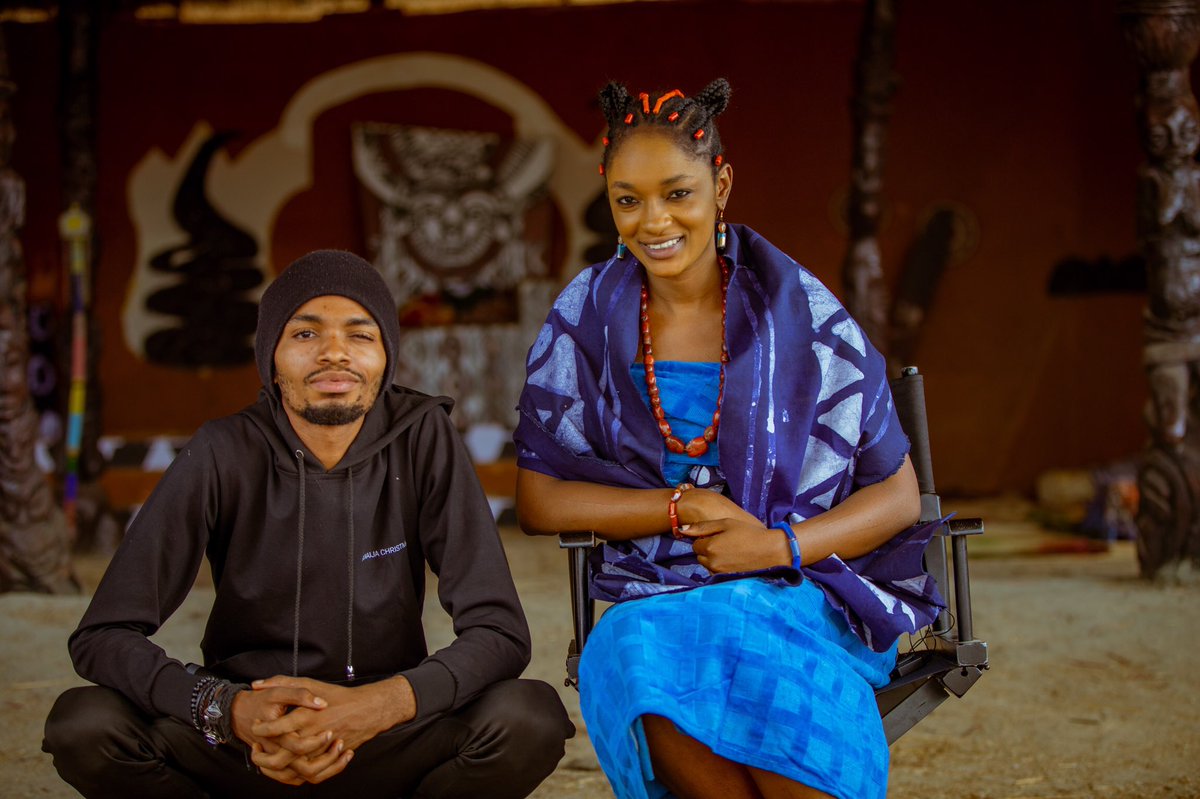 EAzanami's tweet photo. Here are some Set Pictures from Anikulapo 
Still photography by @oluwapitson 
BTS by @EAzanami 
#ANIKULAPOthemovie https://t.co/1zuZULfaeR