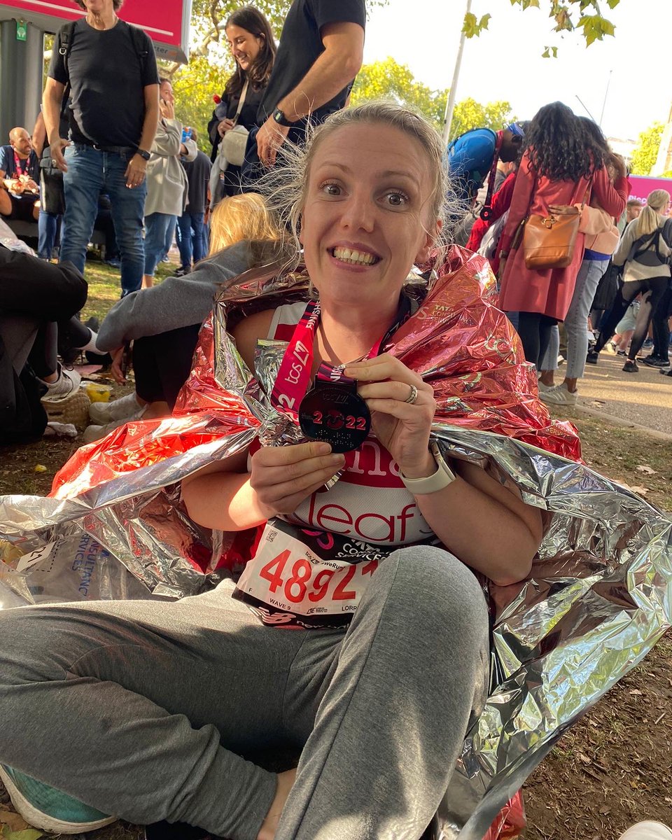 _Oakleaf's tweet photo. A huge congratulations to our three fabulous runners: Jordan, Joe & Tasha who took part in the Virtual TSC London Marathon & ran 26.2 miles on Sunday 2nd October in aid of Oakleaf! Thank you so much for supporting #MentalHealth in Surrey. #TeamOakleaf #ThankYou https://t.co/iO7HTN2S2y
