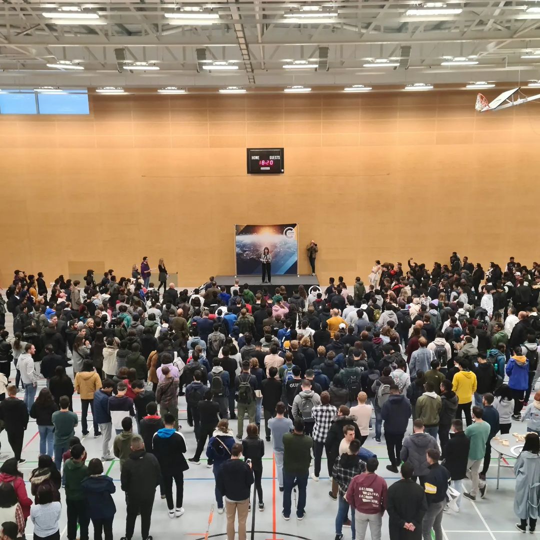 cranfieldmngmt's tweet photo. Hello class of 2022! 👋💙💛 #HelloCranfield
It has been a fantastic Welcome Week at Cranfield and it has been great to welcome you all. We look forward to what the coming year has in store.
.
📷: @CranfieldUni https://t.co/RvMlPy65Ad