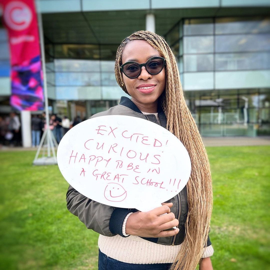 cranfieldmngmt's tweet photo. Hello class of 2022! 👋💙💛 #HelloCranfield
It has been a fantastic Welcome Week at Cranfield and it has been great to welcome you all. We look forward to what the coming year has in store.
.
📷: @CranfieldUni https://t.co/RvMlPy65Ad