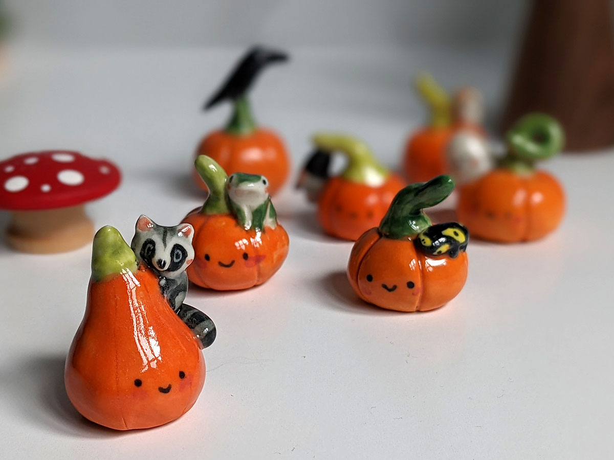 _kness's tweet photo. Pumpkins and Frens. https://t.co/kXgyESSopA