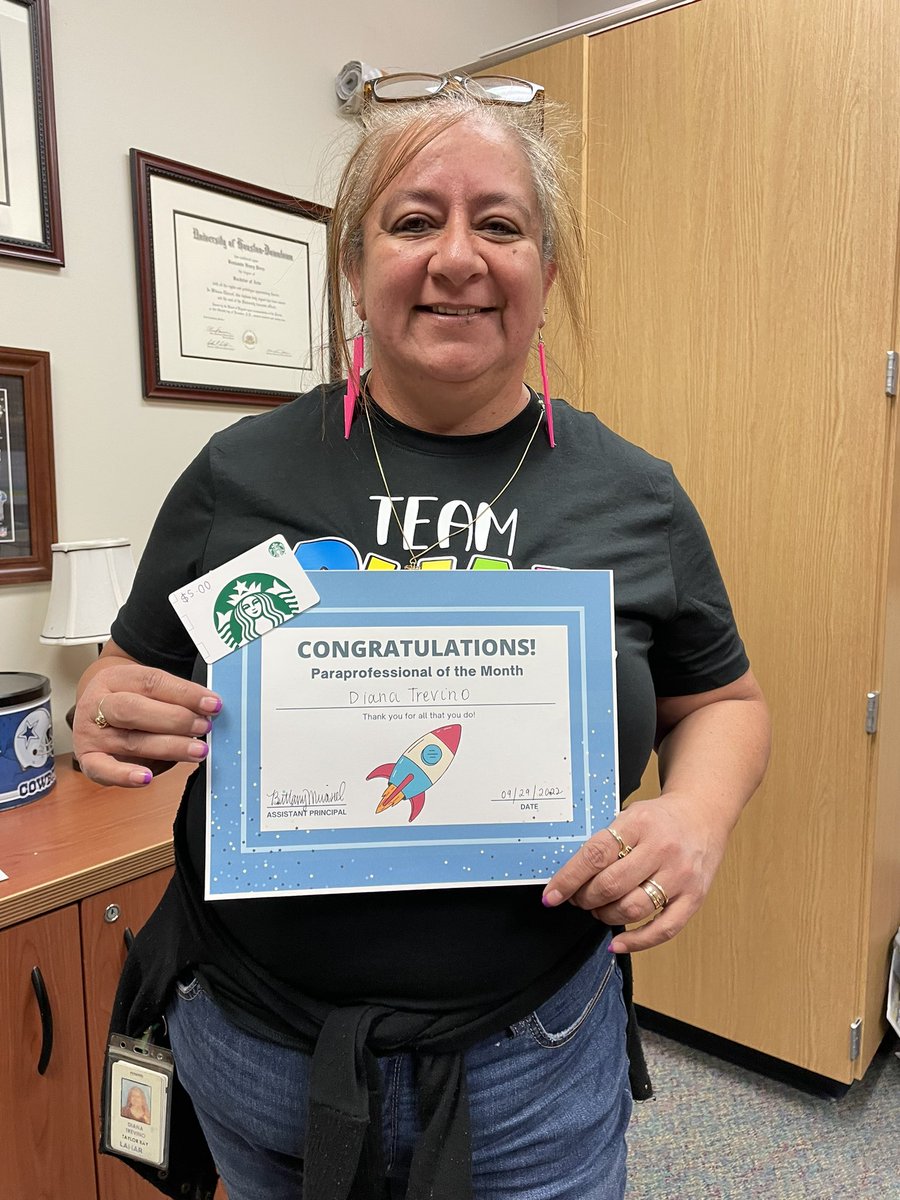 Taylor Ray Elementary tweet media
