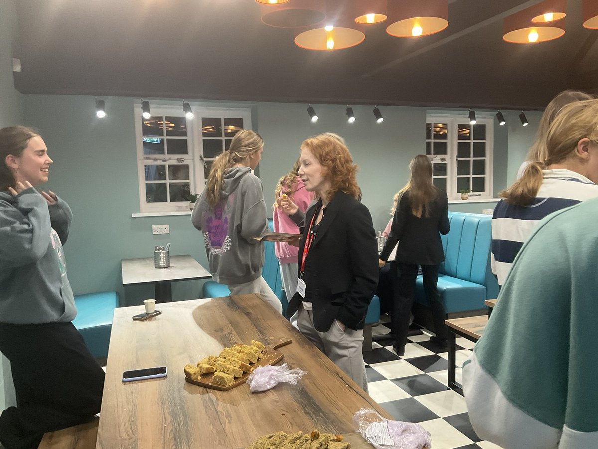 PangCollCDS's tweet photo. The first meeting of the Charlotte Drake Society this year saw nutritionist Christine Bailey from @Thomas_Franks_ discussing nutrition, skin and the menstrual cycle. @PangCollSixth girls attended and sampled healthy snacks and were able to ask questions to Christine. https://t.co/uJPICMD8fL