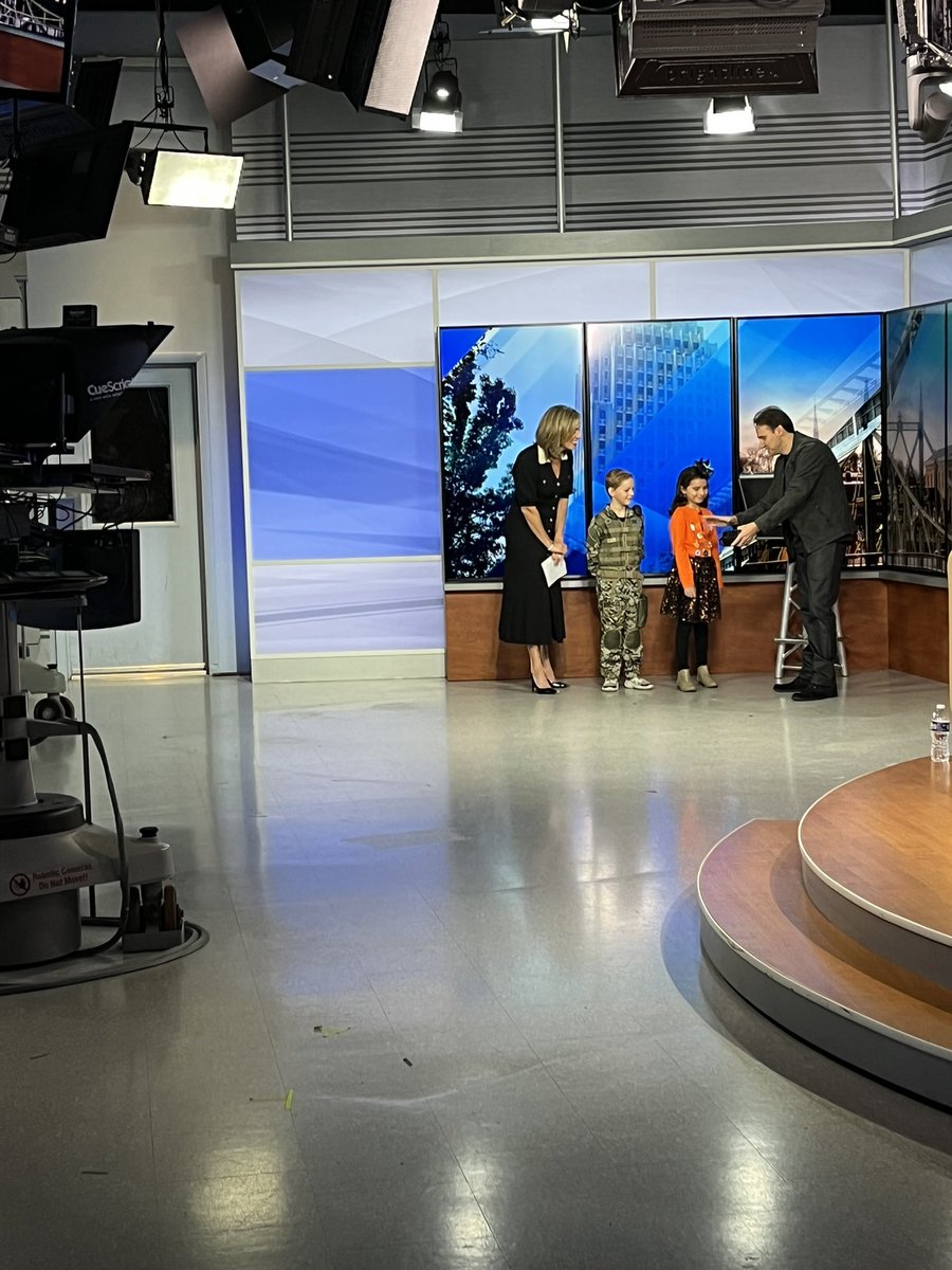 Melanie_Falcon's tweet photo. Hello from the @69News studio early today! But it’s my son Colin who gets to be on TV- assisting magician @davidcaserta, along with another helper Natalie. Tune in to see some magic soon. 🪄🕴💖 https://t.co/Adecmd4nMZ