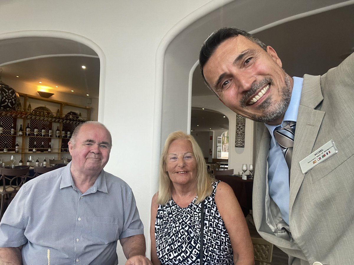 Happy to meet our platinum members Mr and James Windsor. #happyguests #santabarbaragolfandoceanclub
