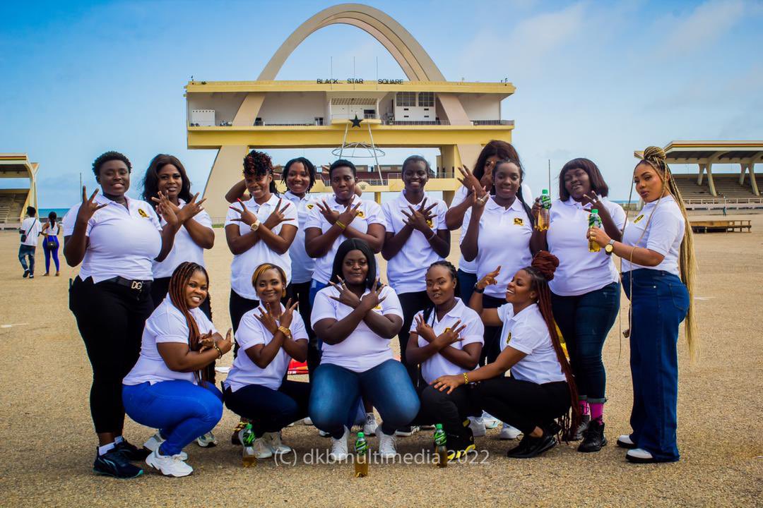 hajia_Lami's tweet photo. @shattawalegh ur gals r looking soo sexy . ❤️❤️❤️❤️. For de love of our king and de movement at large we present u de real divas of shatta movement 🔥🔥🔥🔥🔥🔥🔥🔥🔥🔥. 
#smdivas 
#GOGALBUM 
#SHAXI FOR LYF TILL WE DIE 🔥🔥🔥🔥🔥 https://t.co/qpGnuMkPjo