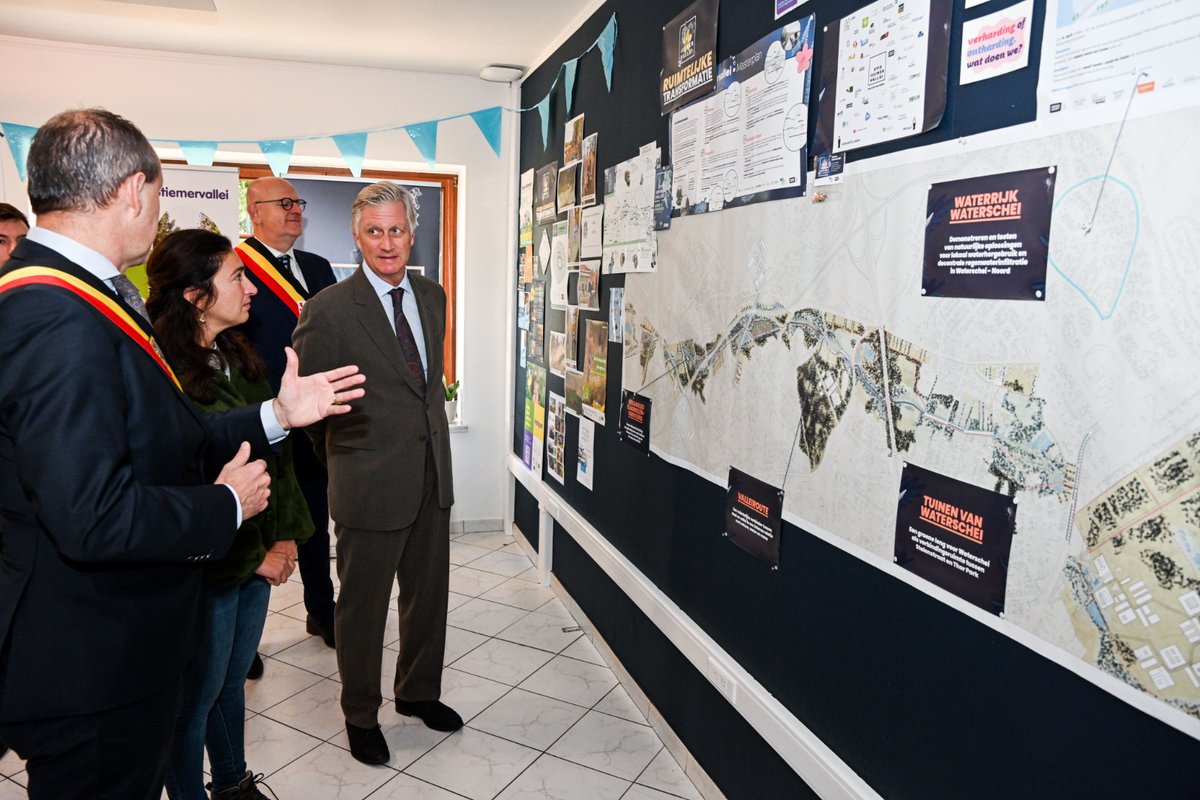 MonarchieBe's tweet photo. 🌱De Koning bezoekt het project ‘Tuinen van Waterschei’ in de Stiemerbeekvallei, een natuurgebied ten noorden van Genk. https://t.co/rzOtzOoK7x