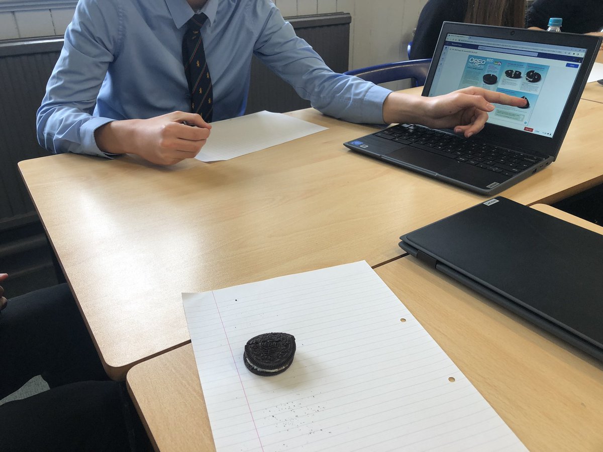 Having a little bit of fun in GCSE geography with Oreo Tectonics! Students used the oreo to show the movement of different plate boundaries and what happens there 🌍🍪 #gcsegeography