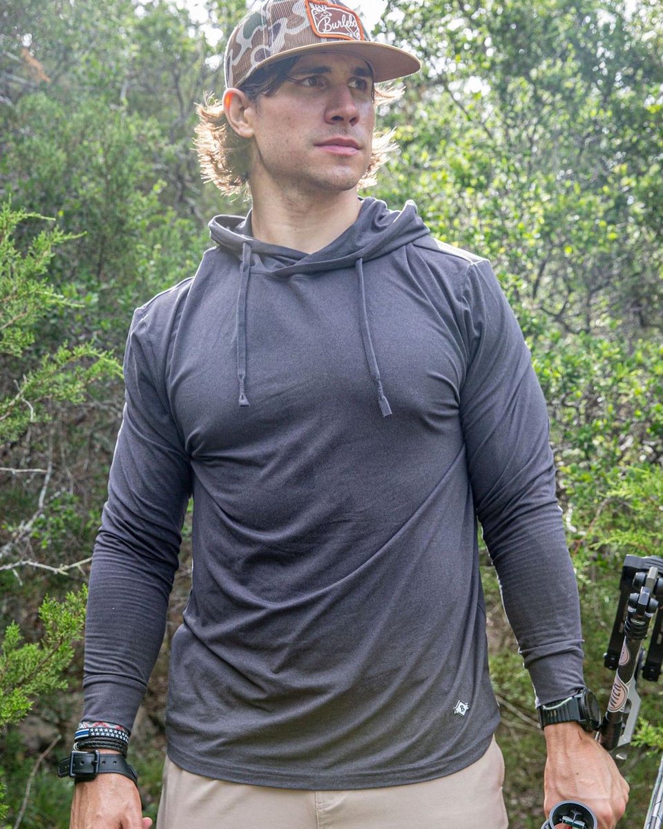 vanilla_fringe's tweet photo. Our Man Cave stays stocked with new arrivals plus your menswear favs like Burlebo performance hoodies! 😊
Hoodie - https://t.co/NYO3ppGVyb
Hoodie Camo - https://t.co/aLZNL3V7Bt
#Hoodies #Camo #Charcoal #Performance #Stretch #MensFashion #Burlebo #Fall #VanillaFringeBoutique https://t.co/RO2QMNrdol