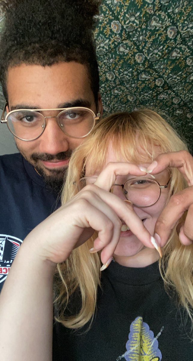 abbxrs's tweet photo. i’m sorry i’m a day late but i really do appreciate and love you so much. happy (late) national boyfriends day to my other half ❤️ you’re annoying but i’d do anything for you monchie https://t.co/Tca23R6z6D