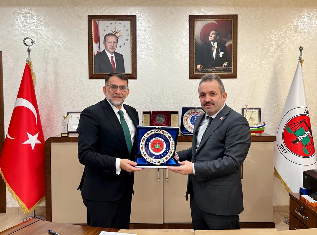 Kuzey Makedonya Eski Anayasa Mahkemesi Başkanı Salih Murat, Kurum Başkanımız Dr.Hızır Aslıyüksek’i ziyaret etti.