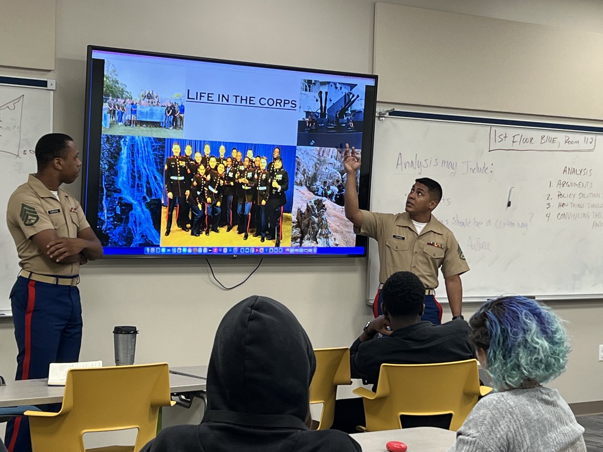 The Senior Research Class hears from colleges recruiters and career recruiters throughout the semester. Last week, the @USMarineCorps visited the class to discuss options for after high school. #GoBlueWave #pkyonge #CollegeAndCareerReady #recruiting #career