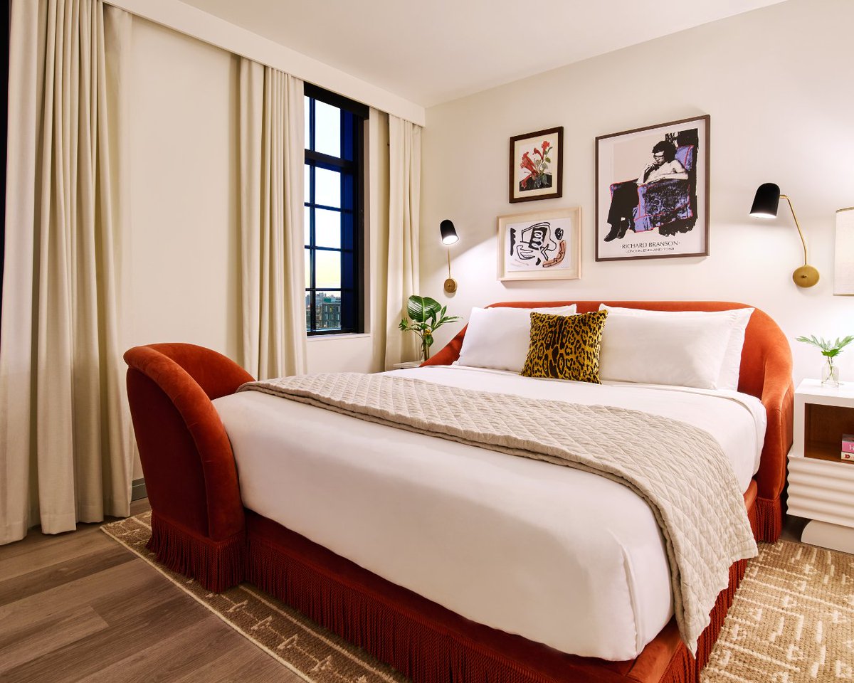 virginhotels's tweet image. We are excited and honored to be recognized by our incredible guests, and to be ranked by @cntraveler readers for our hotels @VirginHotelsChi @virginhotelnola @virginhotelsnsh and @VirginHotelsLV in this year&apos;s Readers&apos; Choice Awards 2022.  #RCA2022 #VirginHotels