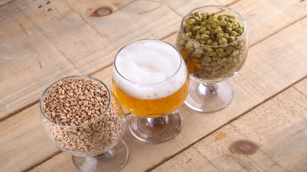 “Brewing companies have to start thinking about how we leverage our abilities as a company to create thriving communities and healthier environments in a more resilient value chain.” - @Katie Hoard, Anheuser-Busch InBev. Tune in to our on-demand webinar.
spr.ly/6012MHfR0