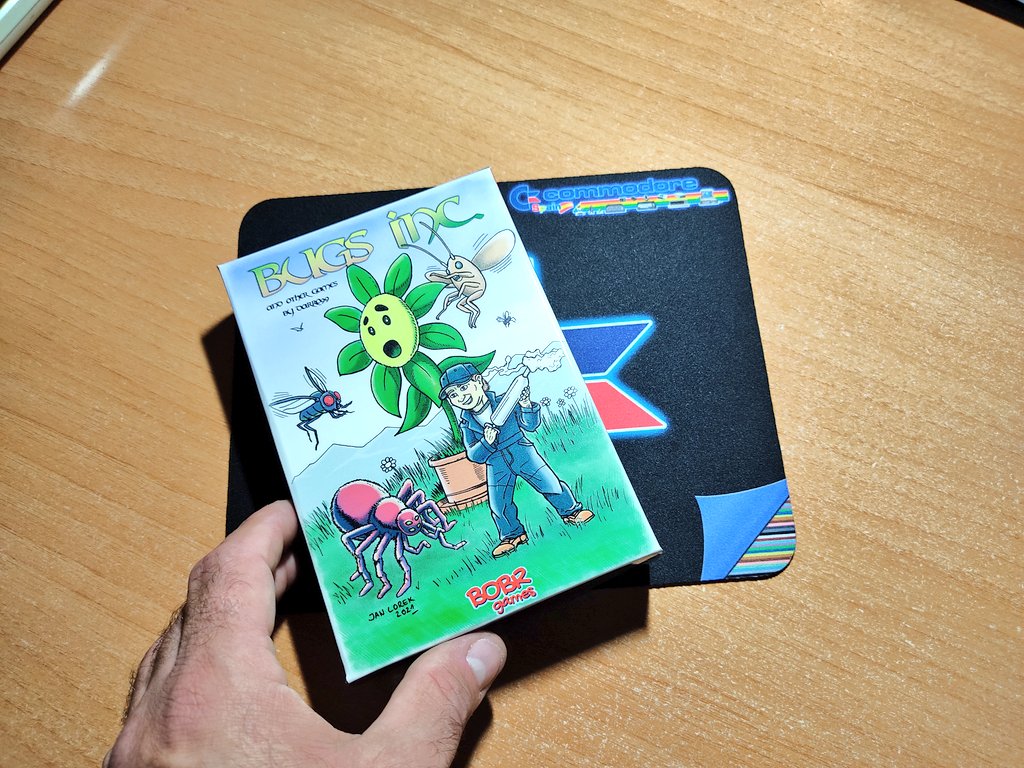CommodoreSpain's tweet photo. ¡¡Qué preciosidad!! 😍 Por fin tengo en mis manos el último trabajo de @darro99 en su formato físico (cartucho) gracias a @Bobr_Games. (https://t.co/3LW8C3edFJ)  Es simplemente espectacular. ¡¡Bravo!! 👏👏 #BugsInc y ahora a jugar y disfrutar 😊!! #Commodore #C64 https://t.co/ErfzPTNHrO