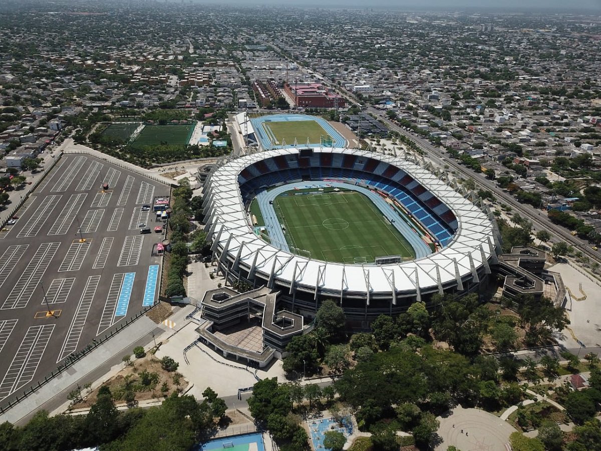 RomarioQR's tweet photo. 🏆 ¿Si la final de la Copa Libertadores 2023 es en Colombia 🇨🇴 que sede te gustaría más?

RT 🔁 Metropolitano 
ME GUSTA ♥️ Atanasio Girardot 

📰 Información del medio brasileño @GoalBR. https://t.co/k5WDyR3yFf