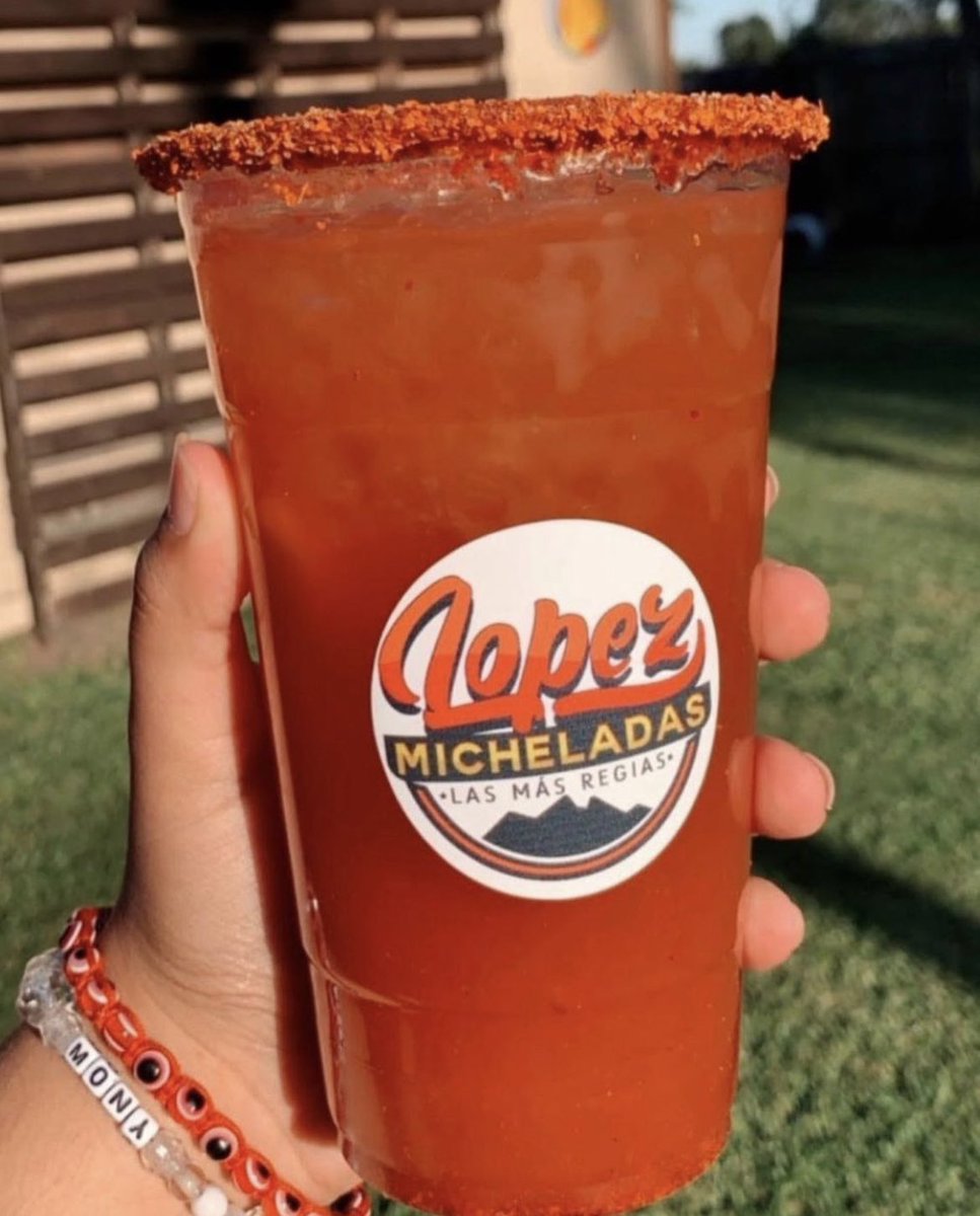 lopezmicheladas's tweet photo. Stop by our tent this weekend at MICHELADA FEST ‘22 🍻🔥 https://t.co/4tlsv9LiV8