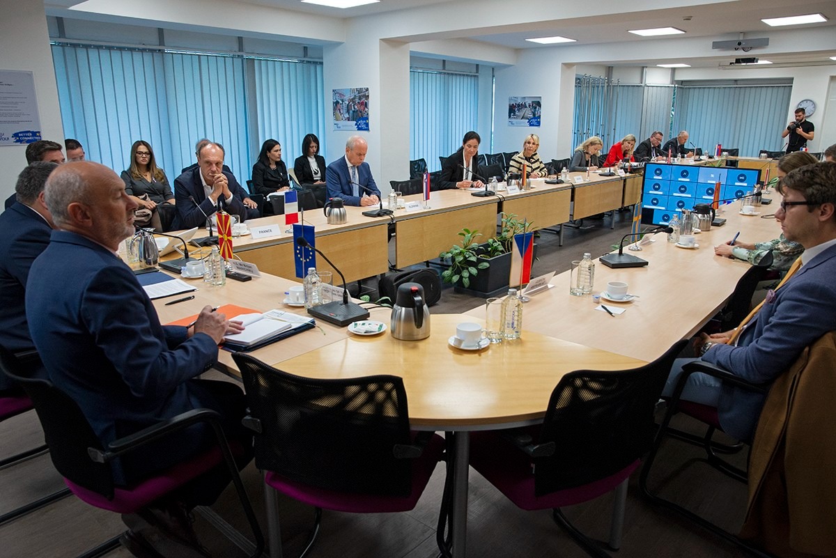 At 1st meeting w/ heads of EU delegations in the country after we opened negotiations with the 🇪🇺, we agreed that we have the capacity to be a European success story. 
🇲🇰 is on the right path to ensure good dynamics &amp; successful negotiations. Let's take advantage of this moment!