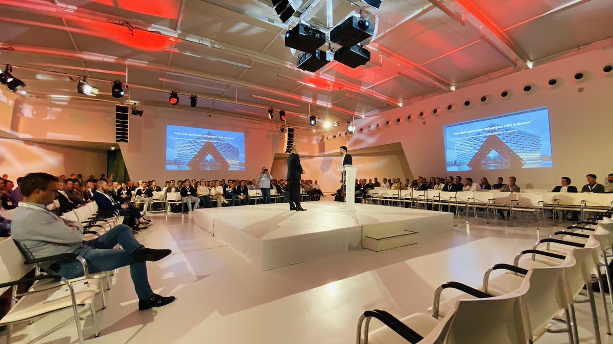 Afsluitende Keynote op <a href="/BIMonderwijs/">BIM Onderwijs</a> met <a href="/VORMHolding/">VORM Holding</a> over data gedreven ontwerpen. Ik ben benieuwd!