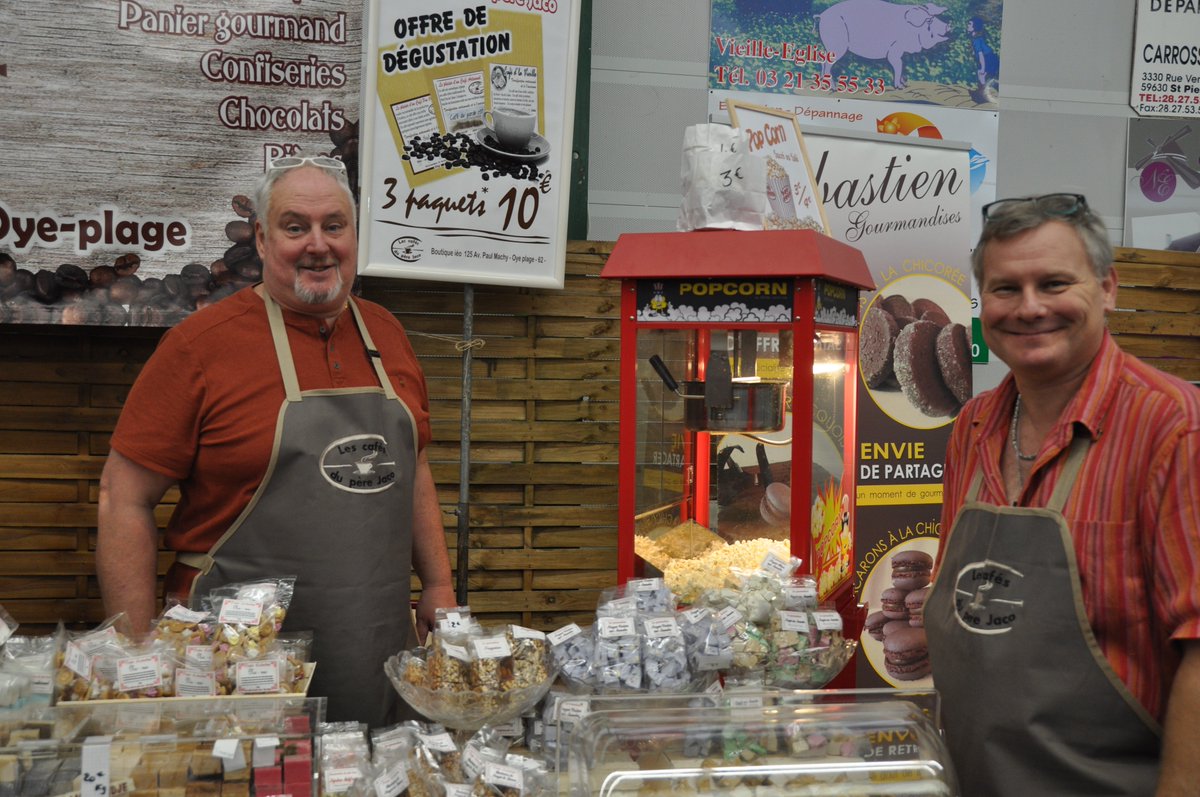SALON GOURMAND "LA CHICORÉE ÇA SE CUISINE !"
Dim. 16 octobre (10h-18h)
#SaintFolquin

L'unique salon culinaire consacré à la chicorée sous toutes ses formes, enfin de retour.

* Dégustation de produits #chicorée
* Démonstrations culinaires 
* Restauration par Didier Chef Routier