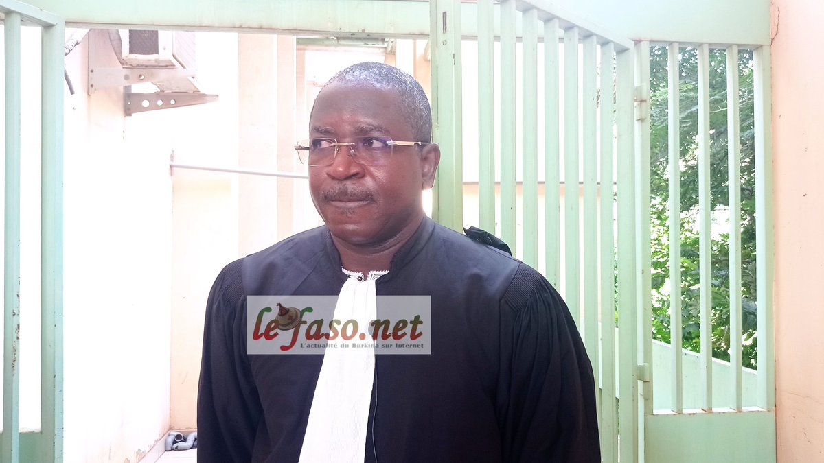 JusteMien's tweet photo. #BurkinaFaso #Verdict procès @Ollo Matthias Kambou : Selon Me @guy_kam, un des avocats du condamné, le juge a pris partie de condamner la liberté d'expression au #Burkina Faso et de donner corps et vie aux procédures viciées. https://t.co/0n7lCWxIOE