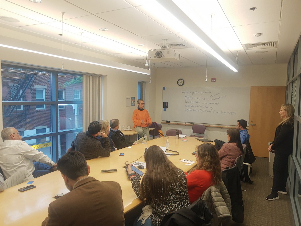 Yesterday, we visited <a href="/tufts/">Tufts University</a> #food &amp; #nutrition #innovation institute <a href="/TuftsNutrition/">Tufts Nutrition</a> and had an excellent talk by the Director Katie Stebbins about #food as #medicine,#precision and #sustainable #nutrition. <a href="/ucatolicamaule/">U.Católica del Maule</a> @facsa_ucm <a href="/facmedicinaucm/">Facultad de Medicina UCM Chile</a> <a href="/ChileMass/">ChileMass</a> <a href="/InnovacionUcm/">Plataforma Innovación UCM</a>