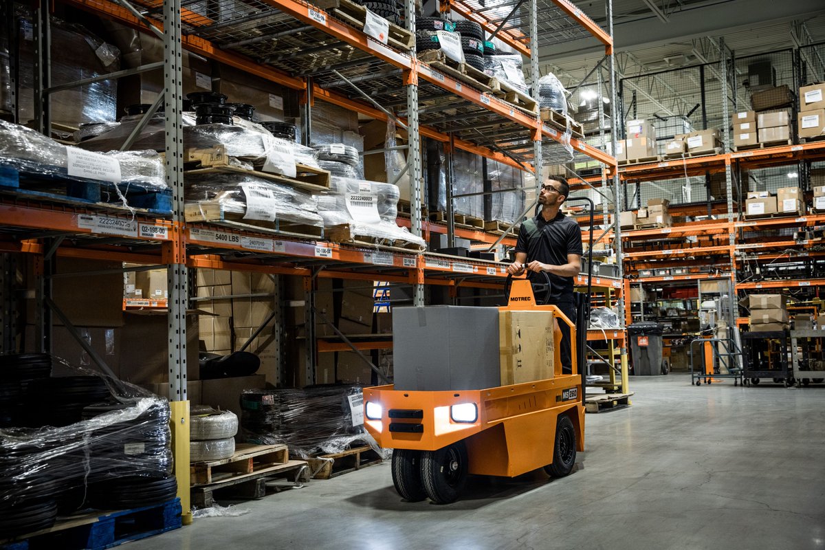 MotrecIntl's tweet photo. EFFICIENT!
Help your teams work more efficiently by making fewer trips. Our #stockchasers feature longer decks that can carry up to 25% more goods per load, and dual front wheels to provide the stability needed to exploit the entire deck area. https://t.co/agEhyI29G5