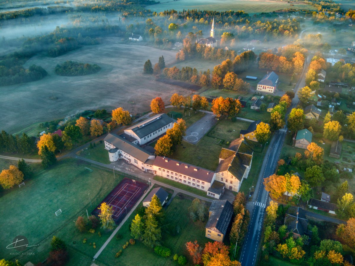 kairokiitsak's tweet photo. This is #Simuna, a small, but beautiful borough in Northeastern #Estonia. https://t.co/h8LWLEXSnW