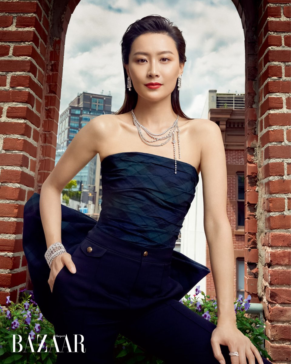 HarryWinston's tweet photo. Cascading layers of brilliant #HarryWinston diamonds as worn by @FalaChenFala on the cover of #HarpersBazaarHK. #HWSecrets #HighJewelry https://t.co/ys6K2ZNwt9