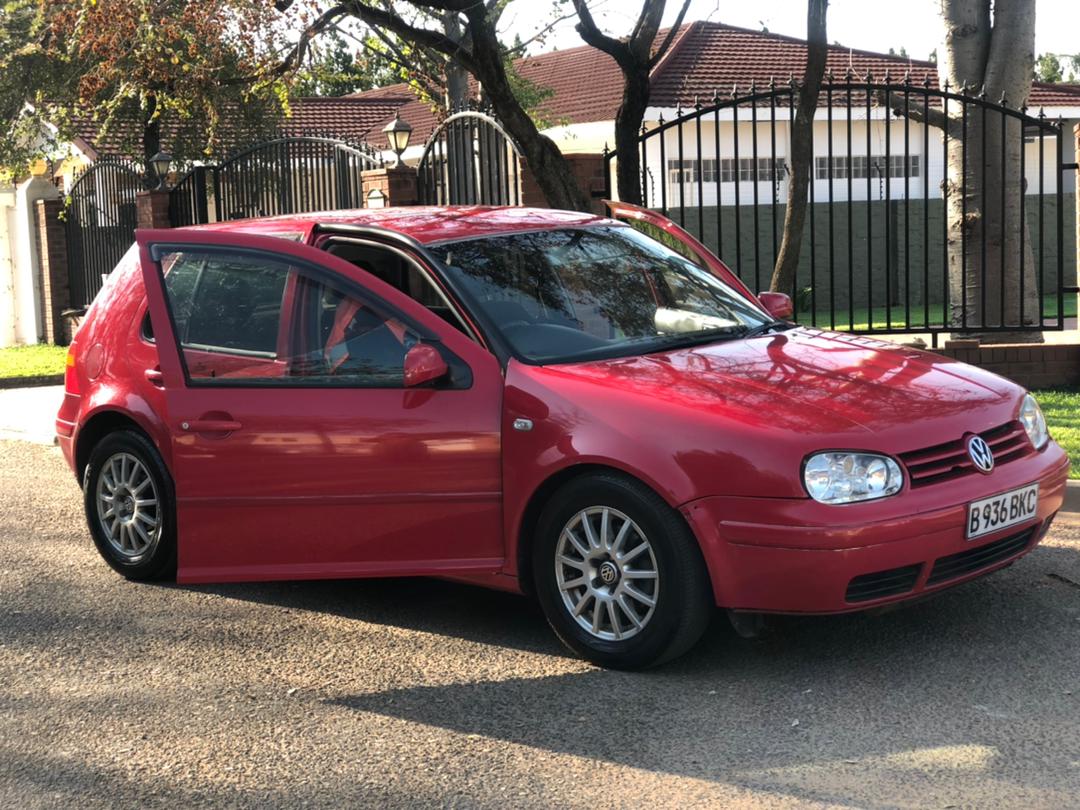 KhuleXst's tweet photo. Golf 4 for sale, Gaborone
Last price 23k

Please retweet https://t.co/rle3ry6YPn