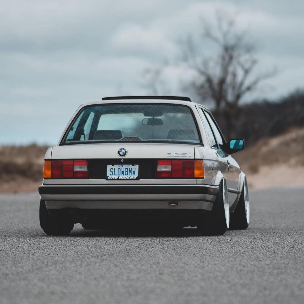 BMWE30CRZY4BMW's tweet photo. DAPPER // ELEGANCE
Owner andrewmichel
#dapperlife #sunsetmadness #bmwluxury #bmwelegance #elégance #bmwsml #crzy4bmw #e30_lovers #e30lifestyle #e30lovers #e30life #e30crzy4bmw #e30stance #dappercar #baggedcars #baggedcarsofinstagram #elegantcars #illestrides #bmwbest #bmw #bmwe https://t.co/uNSz99TOsp