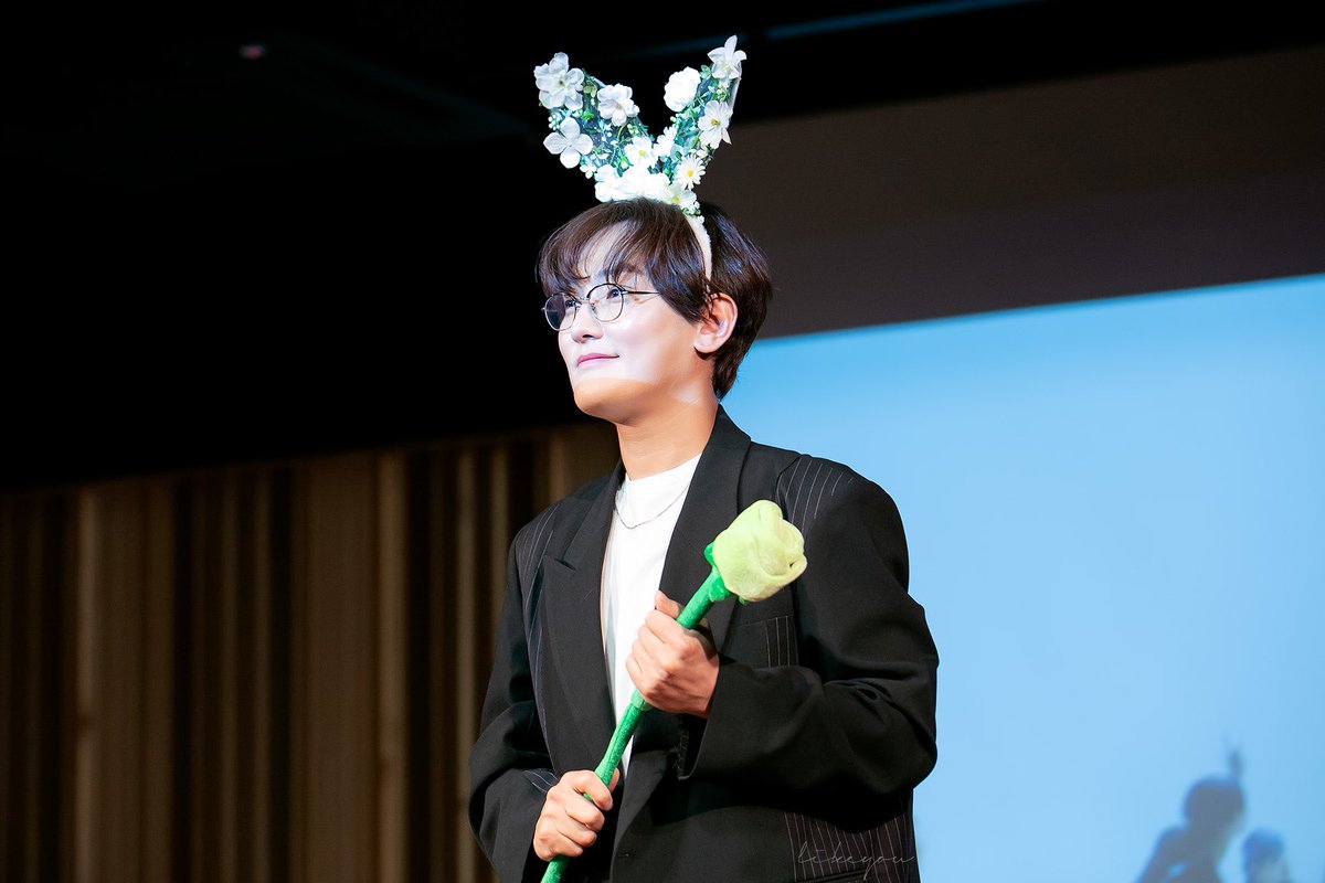 _____likeyou's tweet photo. 220914 🐰
#강타 #안칠현 #KANGTA #安七炫 https://t.co/6pZ63boX21