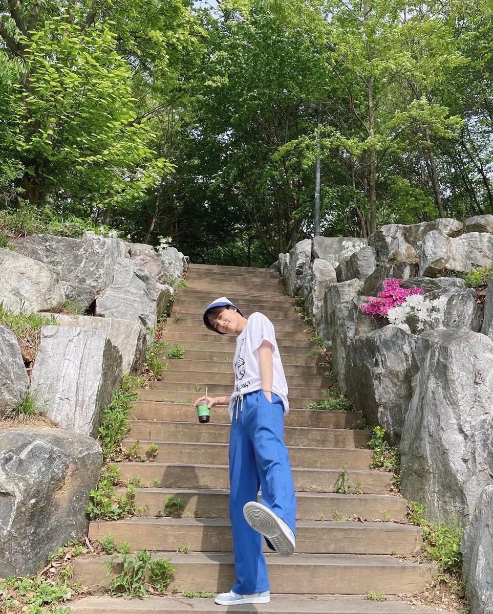 min390406's tweet photo. 정한 생일 축하해〜👼💕

もう好きです。幸せでいてください。それしか言えないけど、それが全てです。
#깊은향기로_남을_정한이의_스물여덟
 #1004DayWithJeonghan https://t.co/TyIhdAdxim