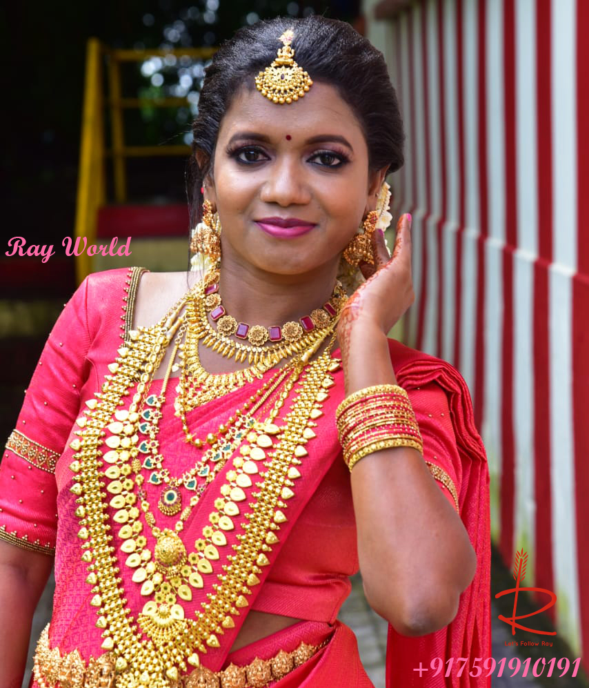 letsfollowray's tweet photo. Ray World #blouse for a memorable day.... 😊
#rayboutique #letsfollowray #bridalwear #design #designer #rayworld #bridalwear #designerwear #embroidery #Gown #designerblouses #blouse #saree #bridalblouses #weddingdress
For inquiries Call or Whats app Us on +917591910191 https://t.co/1TQ23tNkb6