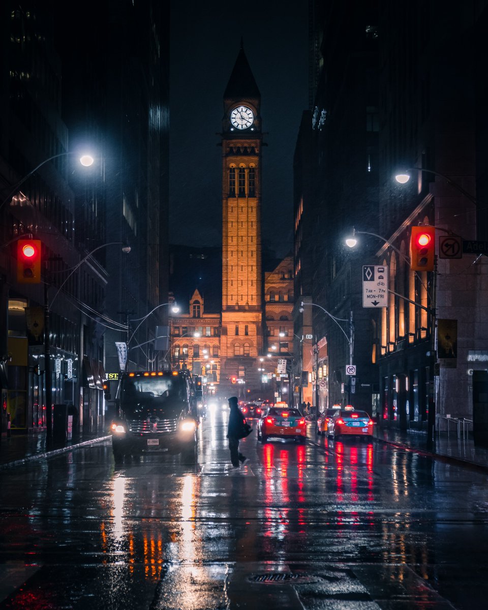Tylersjourney_'s tweet photo. moments in the city https://t.co/gMqmzU2CHf