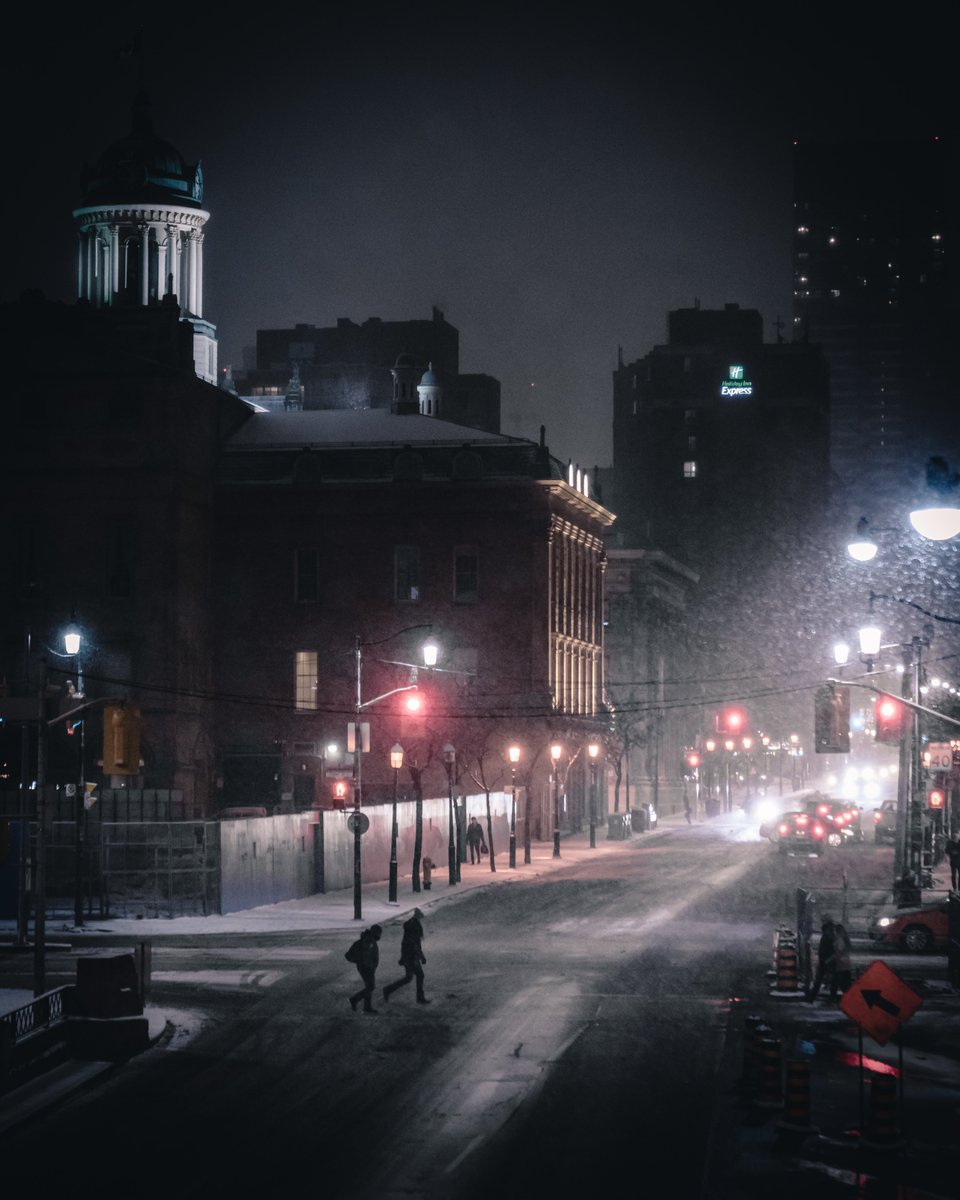 Tylersjourney_'s tweet photo. moments in the city https://t.co/gMqmzU2CHf