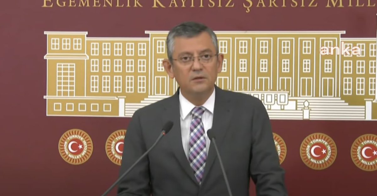 🗣 CHP Grup Başkanvekili Özgür Özel: '28 Şubat döneminde birçoğumuz başörtüsü özgürlüğünü savunduk.'