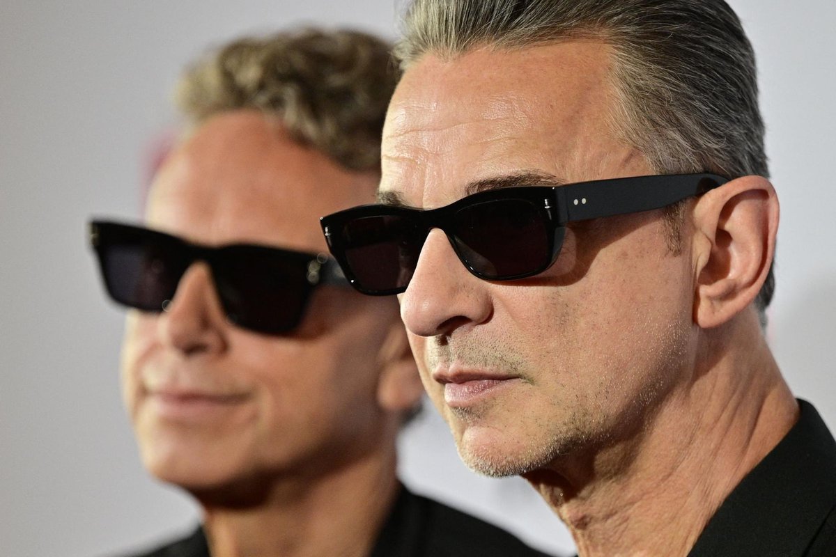 dmforumeu's tweet photo. #DepecheMode #Berlin #Pressconference #MartinGore #DaveGahan #AntonCorbijn https://t.co/VInPaUsGx5