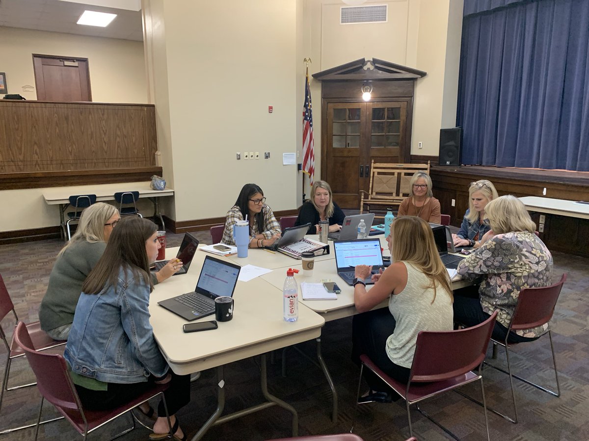 trent_whaley's tweet photo. Talking about our students! #MadisonLEAD #buildthemup @MCS_Indiana https://t.co/bQP38YPa0h