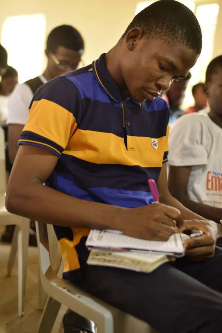FetugaJohn's tweet photo. πΆI've got I-M-P-A-C-T; I will shine bright in this worldπΆ
#TransformedToLead
#GlobalYouthConvocation https://t.co/f41343QJ9O