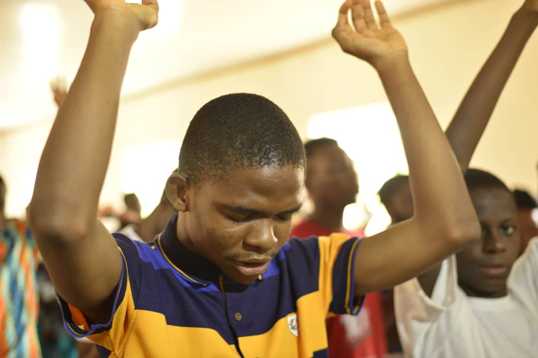 FetugaJohn's tweet photo. πΆI've got I-M-P-A-C-T; I will shine bright in this worldπΆ
#TransformedToLead
#GlobalYouthConvocation https://t.co/f41343QJ9O