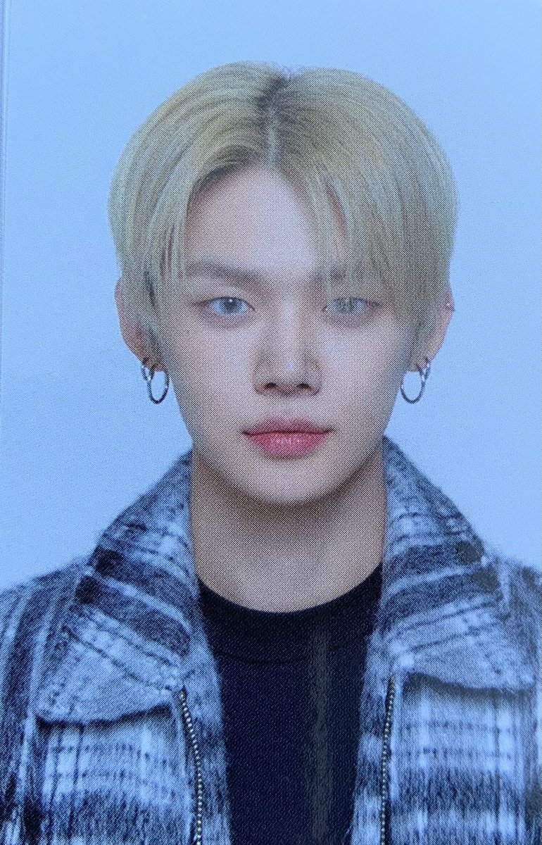 hourly yeonjun (@hourlyjunie) on Twitter photo 