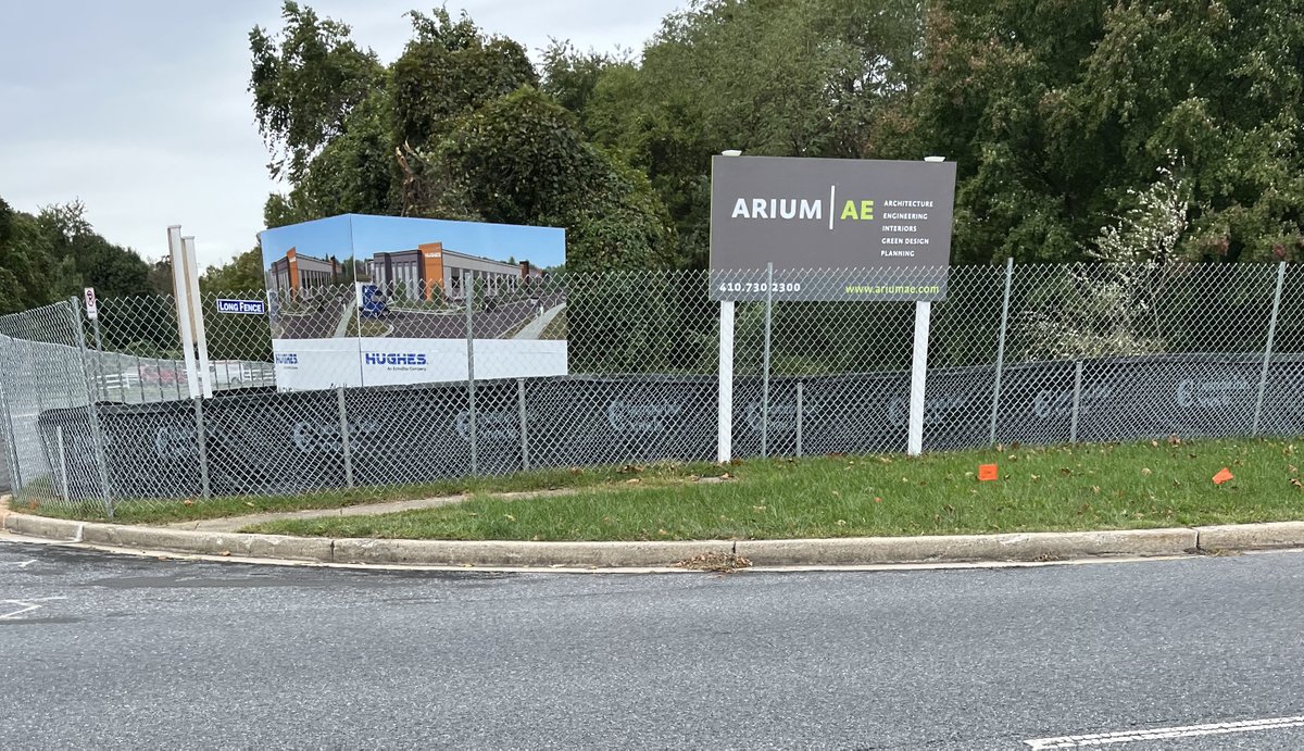 AriumAE's tweet image. #AriumAE attended the groundbreaking for the new Hughes high-tech manufacturing building for the production of satellite broadband &amp;amp; networking equipment @montgomerycoll. Arium completed the design of this 140,000 SF facility that will help students prepare for a career in #STEM.