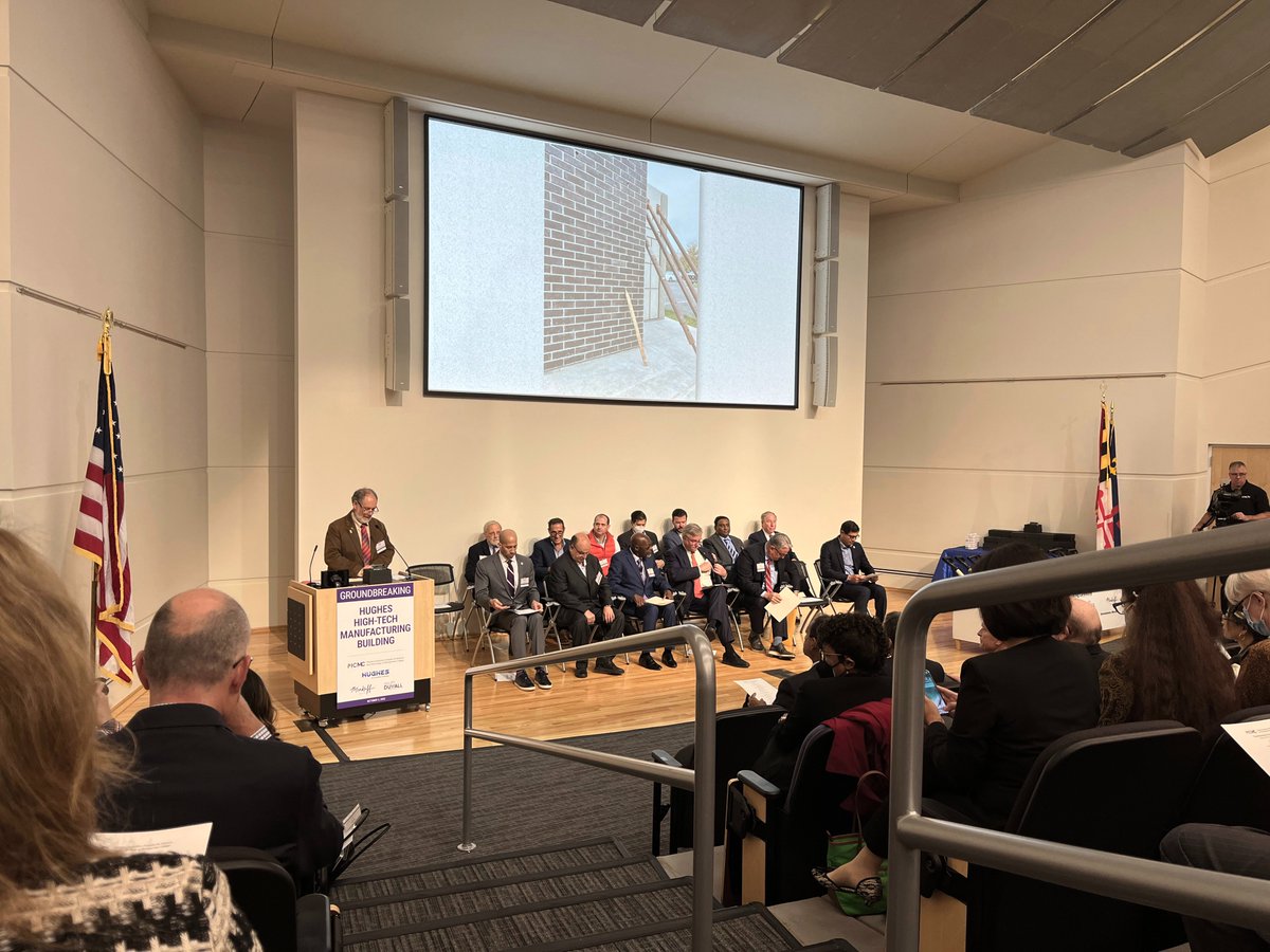 AriumAE's tweet image. #AriumAE attended the groundbreaking for the new Hughes high-tech manufacturing building for the production of satellite broadband &amp;amp; networking equipment @montgomerycoll. Arium completed the design of this 140,000 SF facility that will help students prepare for a career in #STEM.