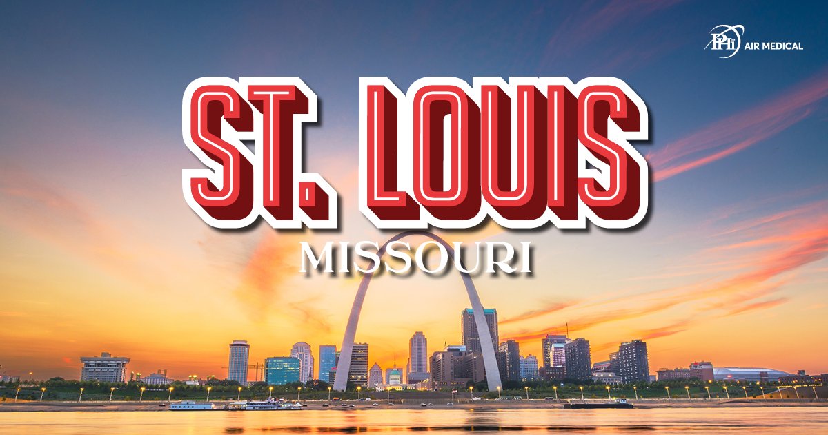 PHIAirMed's tweet photo. Offering a sign-on bonus of $40,000 🚁  If you’re a pilot who can live and work anywhere, then PHI Air Medical has an opportunity for you. Come work a 7-on, 7-off schedule in St. Louis, MO. Apply today by visiting the link in our bio! #LiveAnywhereWorkHere #FlyInFlyOut https://t.co/gUrVxi68JV