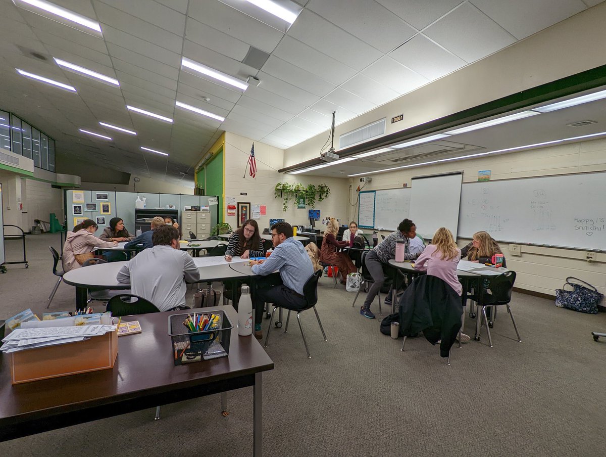 Kim Lowden tweet media